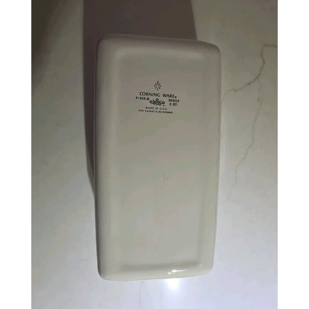 VINTAGE Corning Ware Shell Oil Promo Blue Medallion P-315-B 9